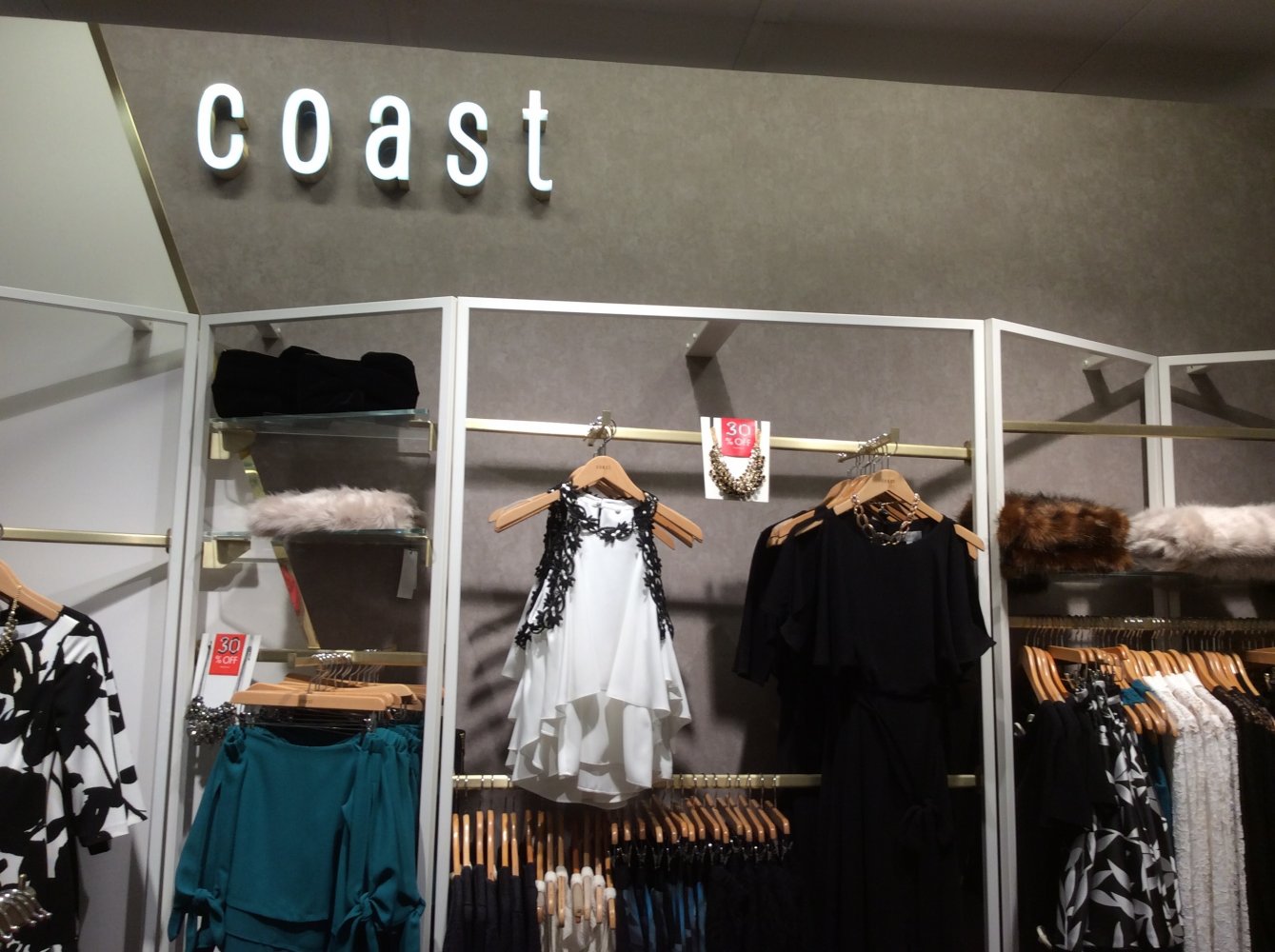 Coast Stores - Muraspec Wallcovering Solution