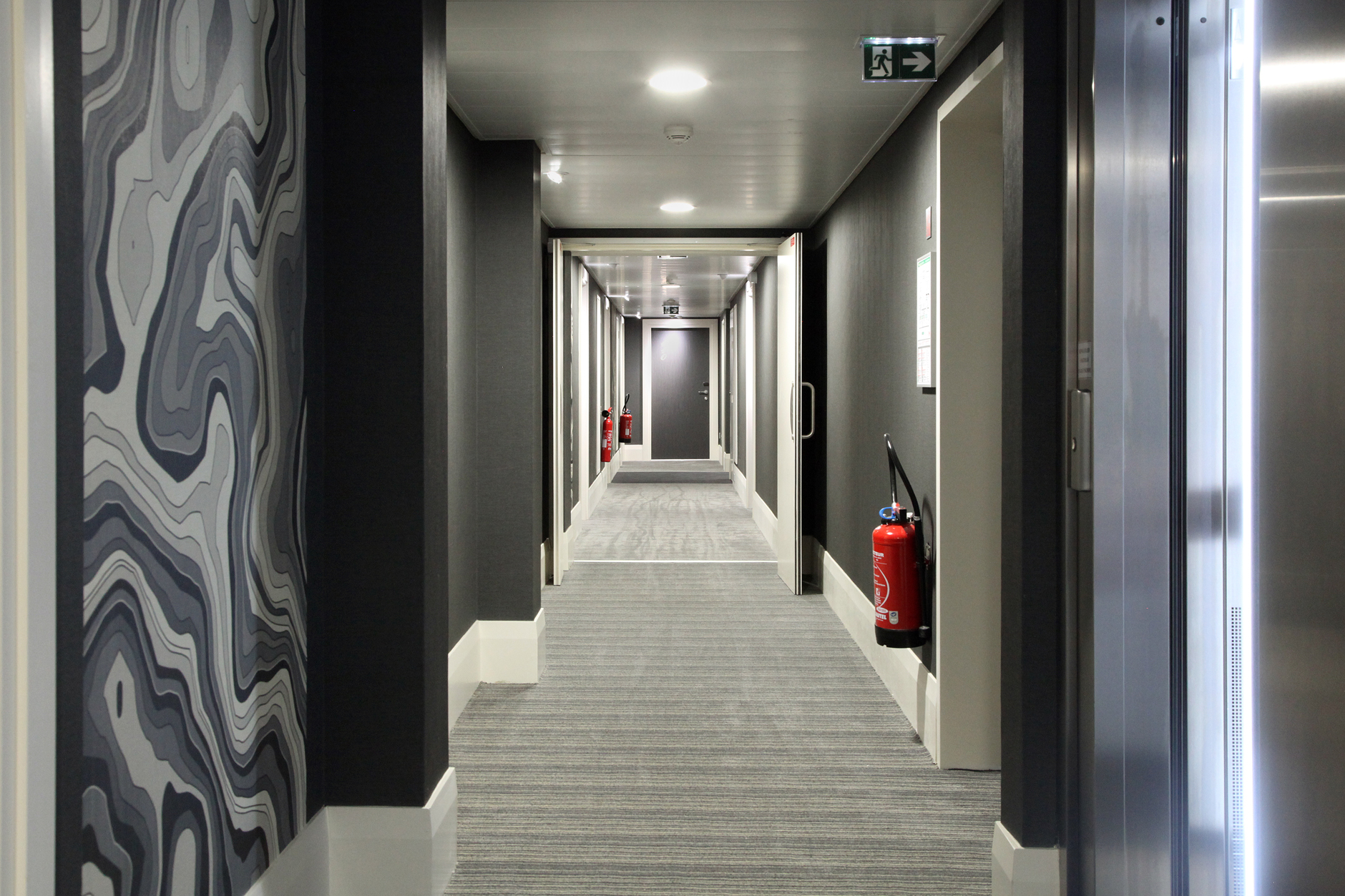 Réaménagement des murs de l&rsquo;Hôtel Mercure avec les revêtements muraux Muraspec.